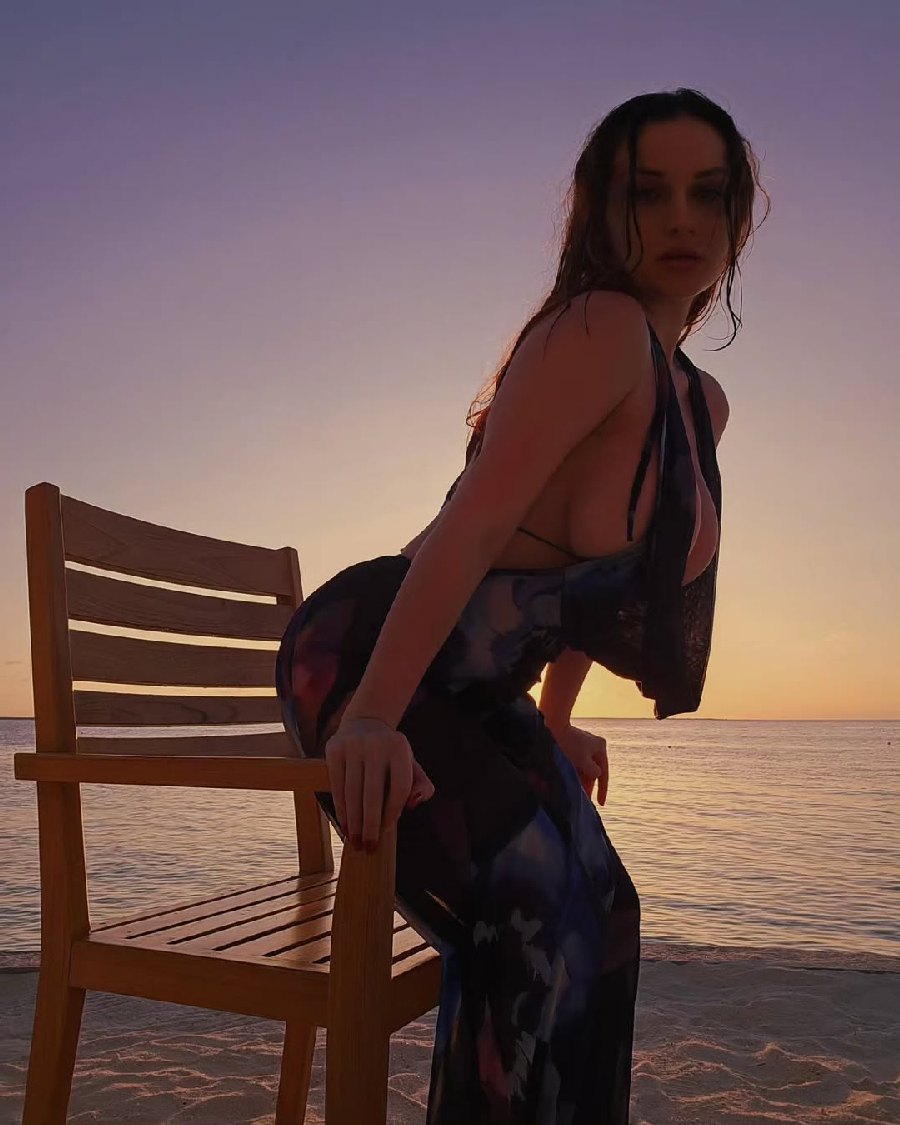 Sexy girl Miranda Faith nude in Yangzhou