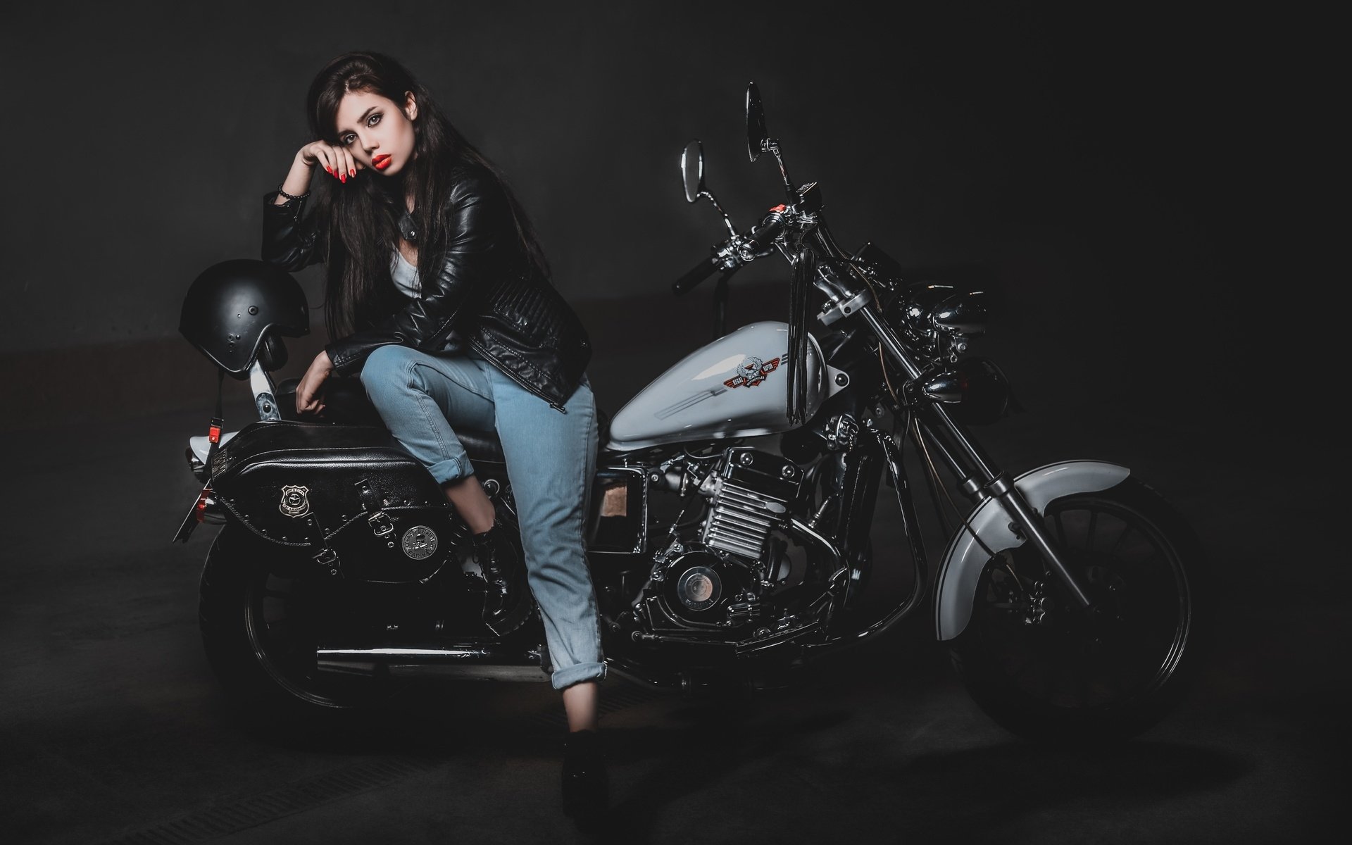 Biker girls: style and drive in Yangzhou
